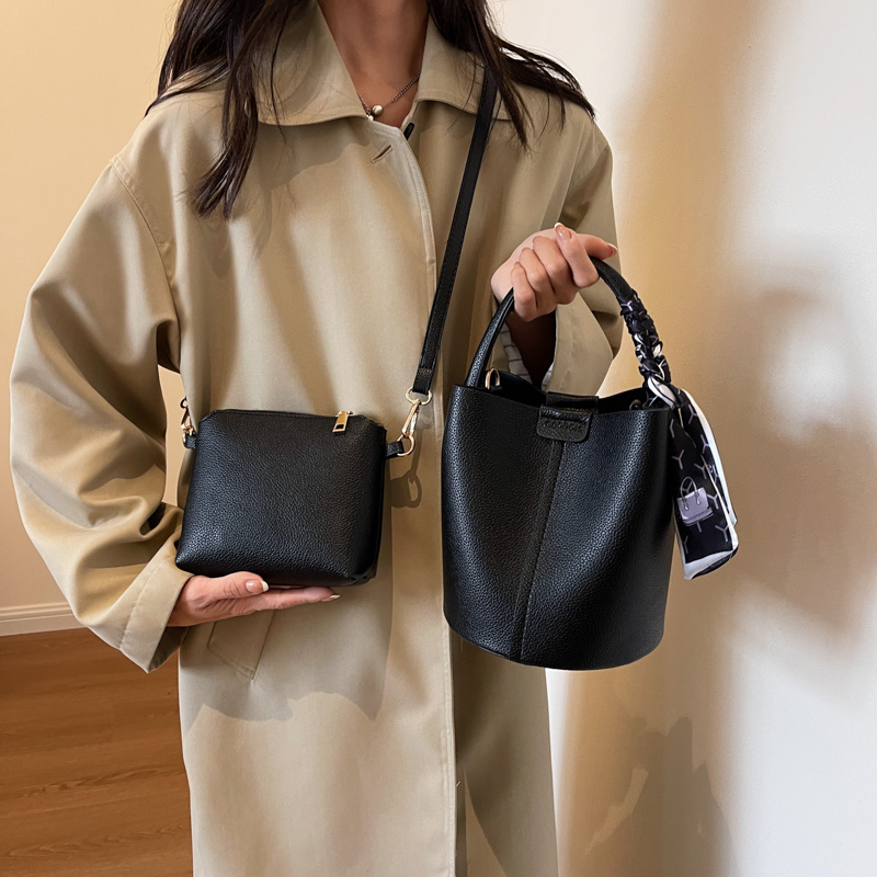 Red PU Bucket Shoulder and Cro - Luxury Bags Sale ulasan dan harga