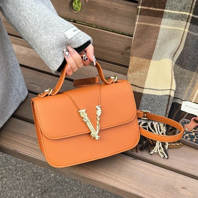 Popular Women's Shoulder Bag M - Luxury Bags Sale ulasan dan harga