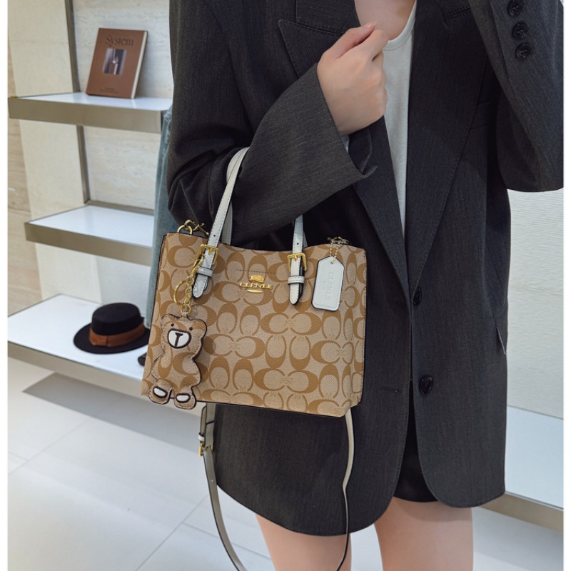 Elegant Monogram Tote Bag in C - Tote Bag Leather Monogram ulasan dan harga